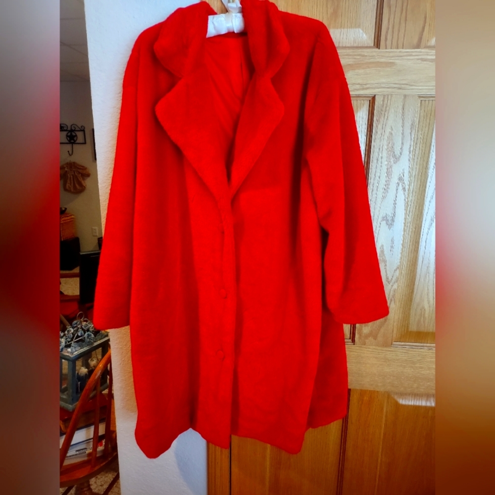 Plush Vintage Scarlet XL Coat